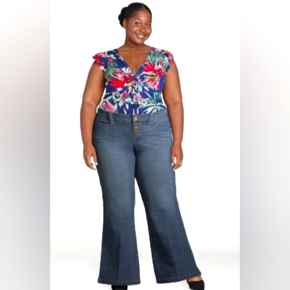 ☆NWT☆Plus Size SOFIA JEANS By Sofia Vergara 4X Twisted Front Thong Back Bodysuit - Picture 2 of 15